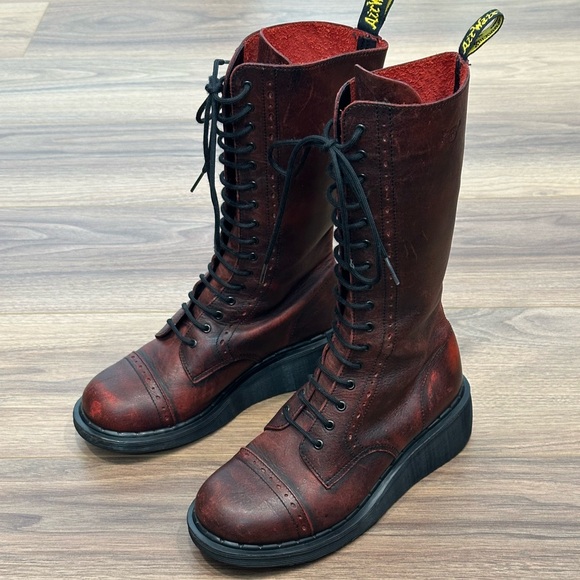 Vintage Dr. Martens 9A21 Oxblood Cap Toe Tall Boots Made in England Size 8 - Picture 2 of 13